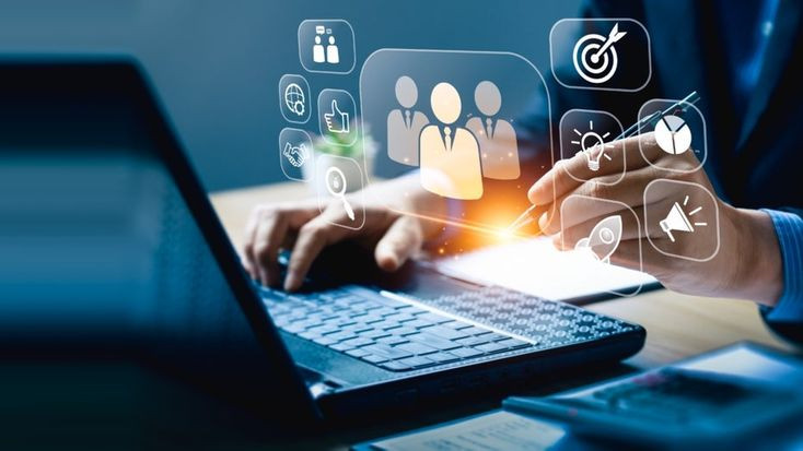 التسويق والاهتمام بالمانحين